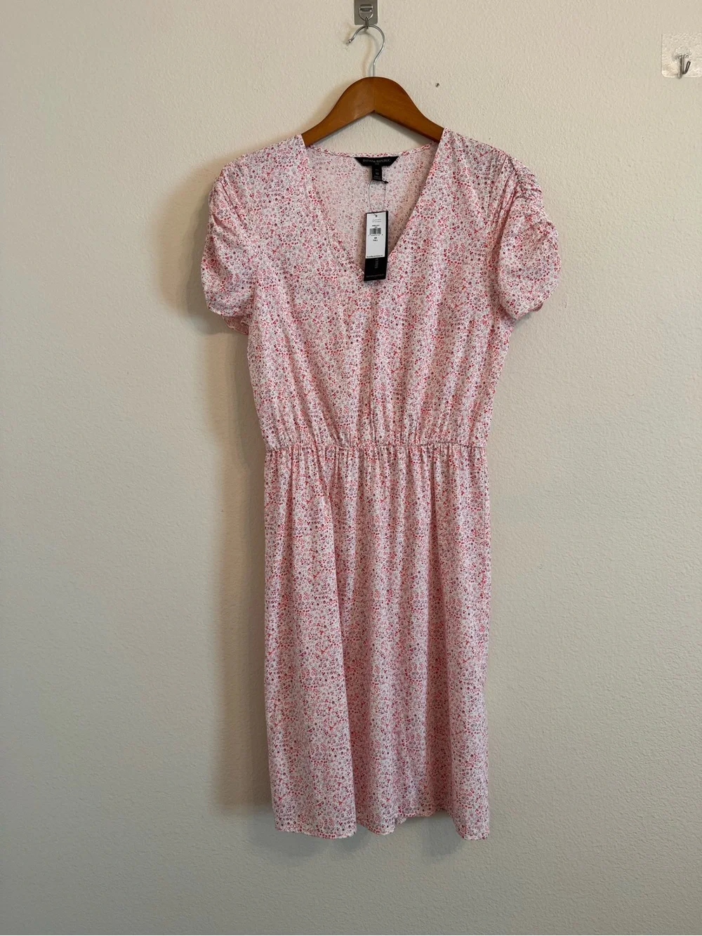 Banana Republic Floral Print Ruched-sleeve dress